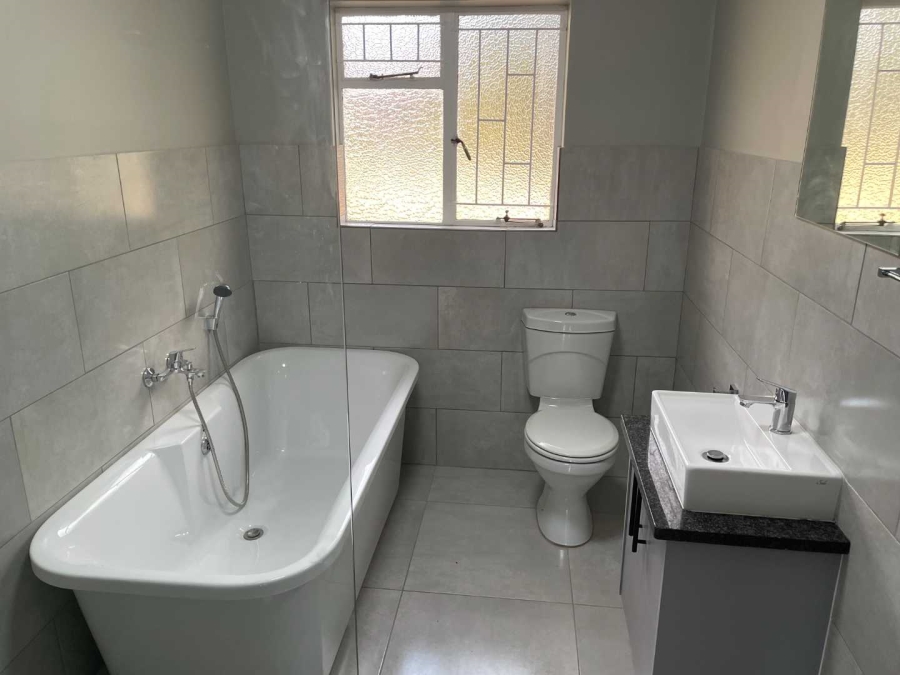 4 Bedroom Property for Sale in Fichardt Park Free State